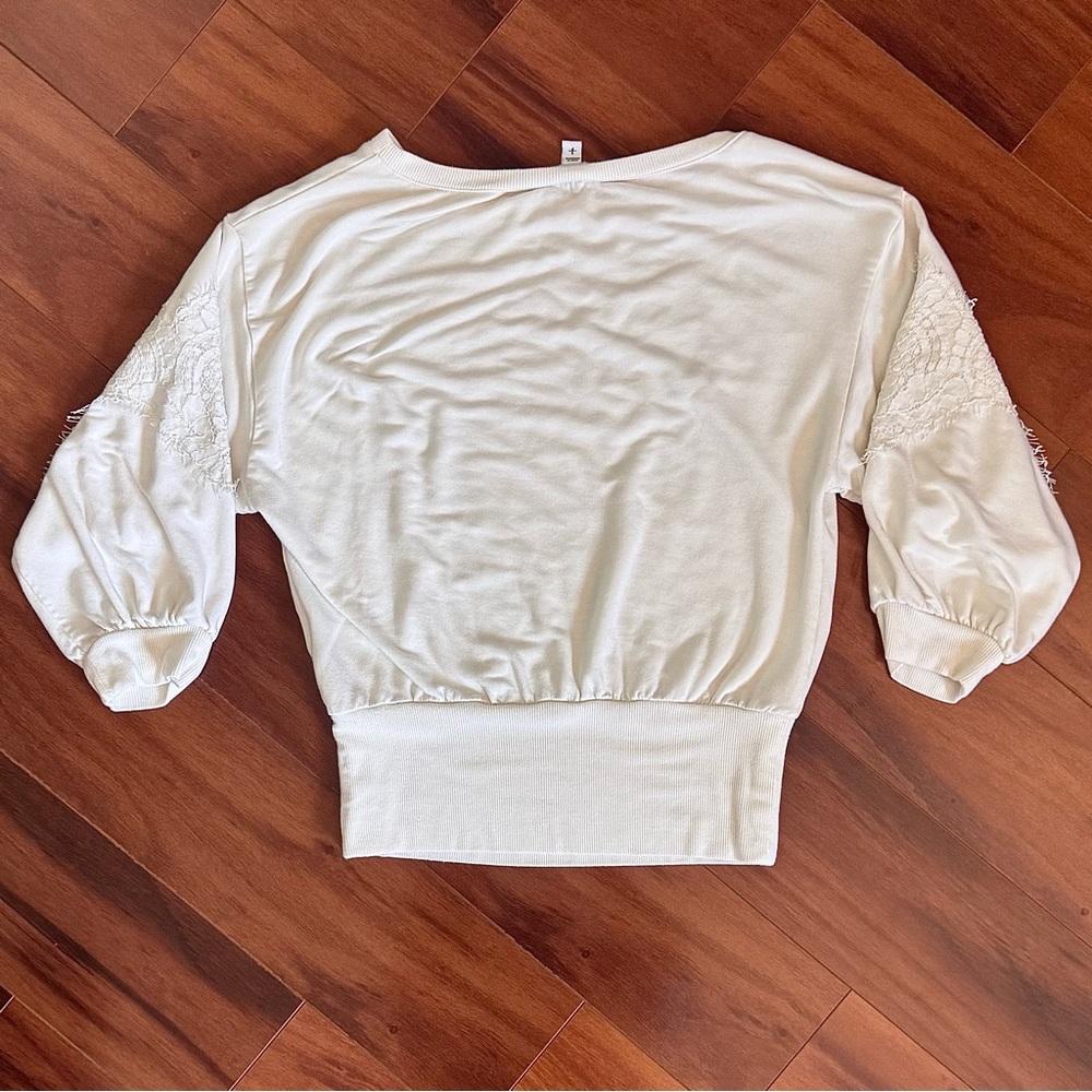 Express White-Cream Lace-Trim 3/4 Sleeve Top - Picture 7 of 7